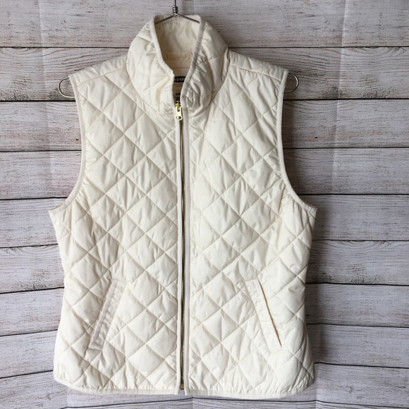Old Navy Jackets & Blazers - OLD NAVY Light Weight Quilted Vest